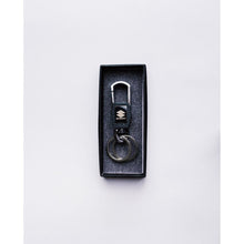 Load image into Gallery viewer, CHAIN WITH BOX ASSORTED CAR KEYCHAINS