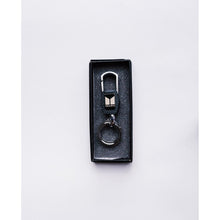 Load image into Gallery viewer, CHAIN WITH BOX ASSORTED CAR KEYCHAINS
