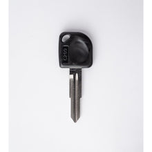 Load image into Gallery viewer, CHEVROLET PLASTIC LEFT/RIGHT
