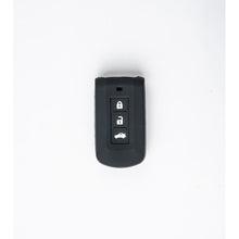 Load image into Gallery viewer, MITSUBISHI MONTERO SILICON CASE HCS

