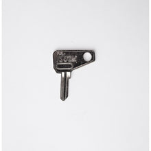 Load image into Gallery viewer, ISUZU 334 L/R. METAL HCS
