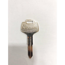 Load image into Gallery viewer, NISSAN ORIG LEFT/RIGHT
